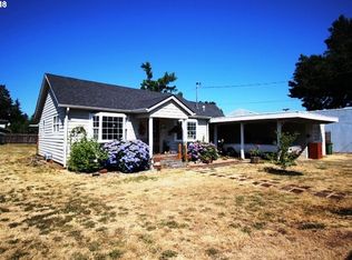 49 S 16th St, Cottage Grove, OR 97424
