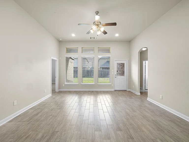 4923 Windy Poplar Trl — Photo 9