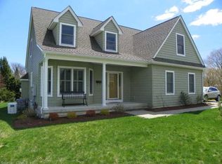 10 Easy St #B, New London, CT 06320