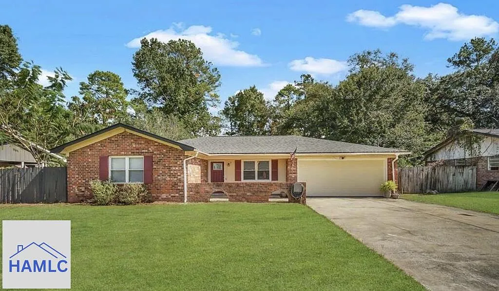 3 bed, 2.0 bath, 1527 sqft, $2,200 — Photo 1