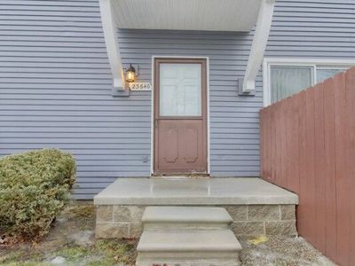 23640 N Rockledge, Novi, MI, 48375