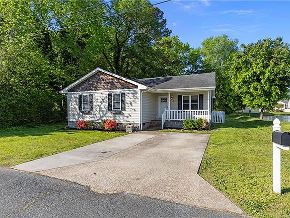 3rd image of 113 Walton Rd