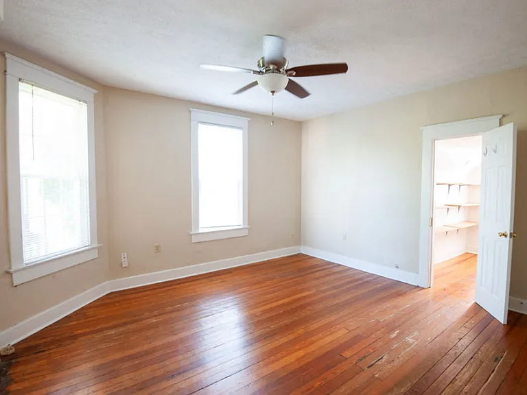 521 N Washington St — Photo 7