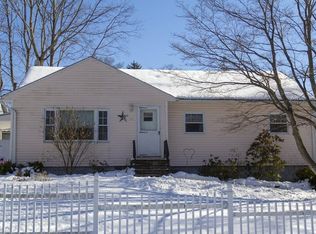 10 Huse Rd, Methuen, MA 01844