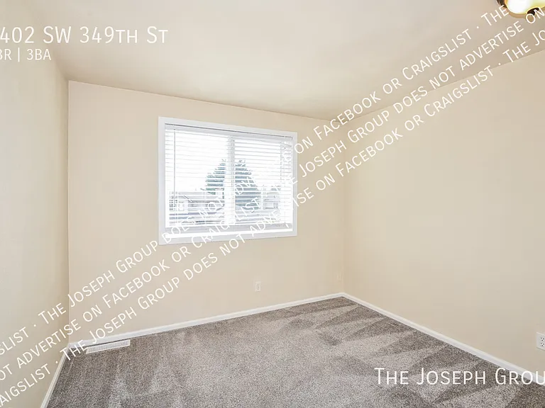 1402 SW 349th St — Photo 13
