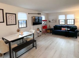 12 Avalon Dr, East Falmouth, MA 02536