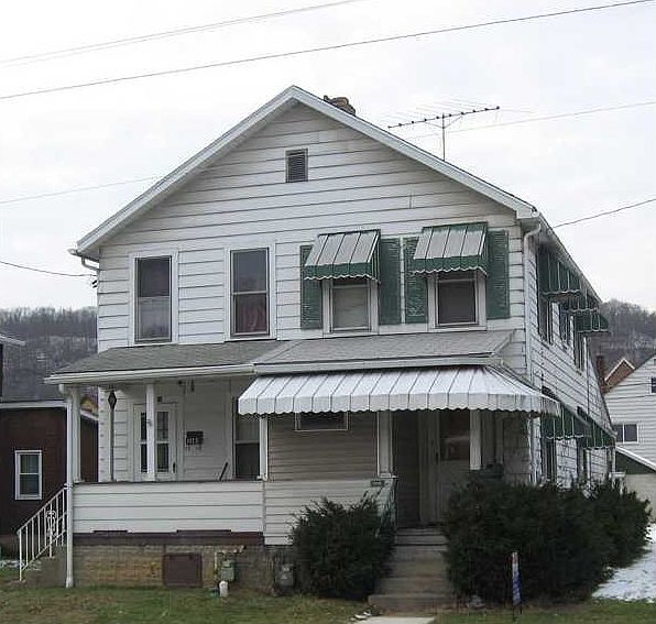 1st image of 1327 5th Ave
