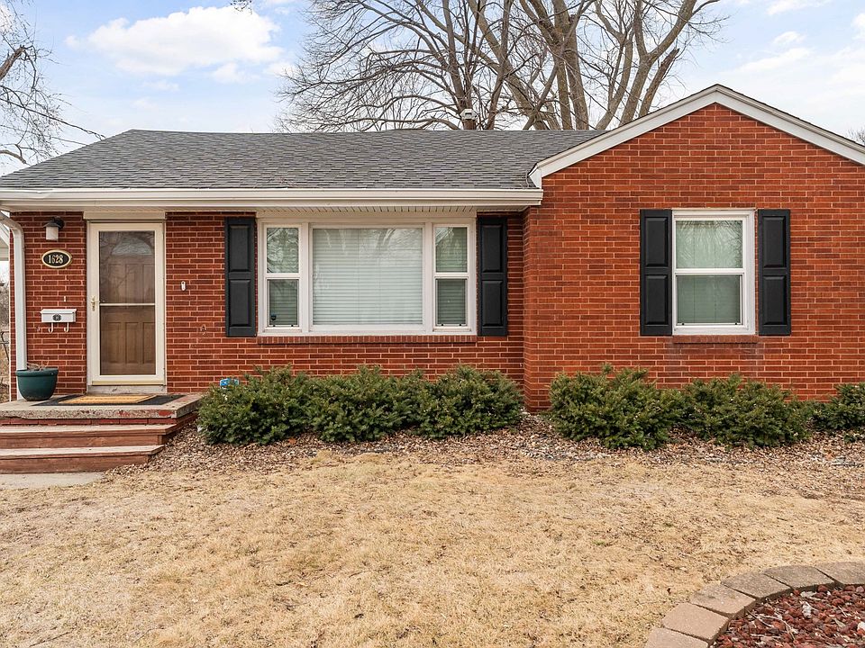 1st image of 1628 55th St