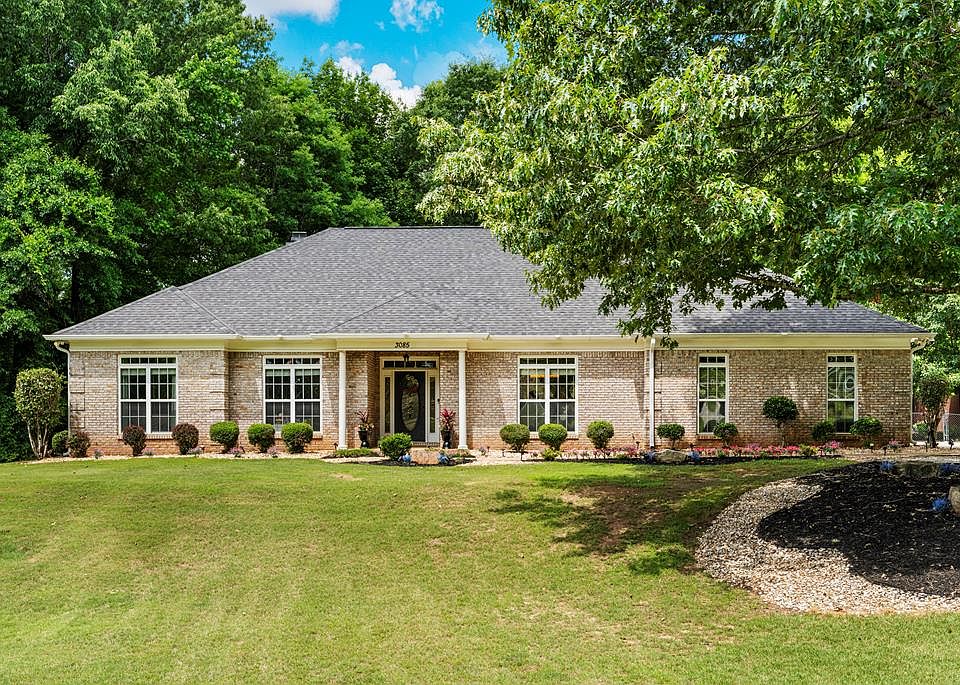 1st image of 3085 Bentley Dr