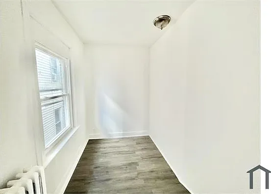 2827 Arctic Ave #2 — Photo 9