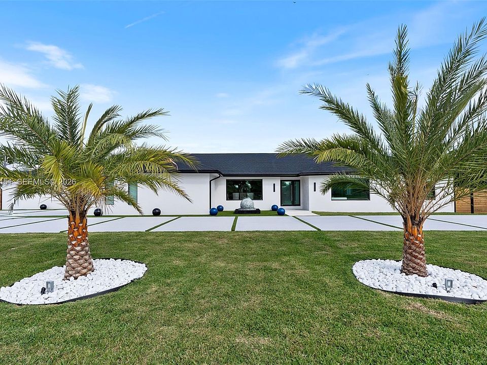 1st image of 12425 SW 226th St
