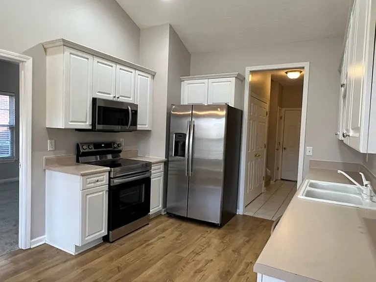 452 Sandpiper Dr — Photo 6
