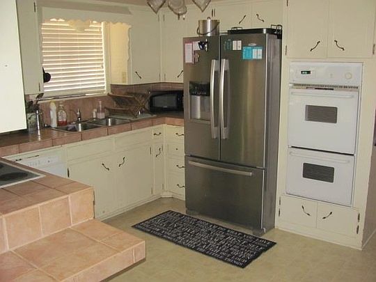 5th image of 457 Cranbrook Dr