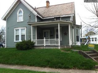 227 Pittsburgh St, Columbiana, OH 44408
