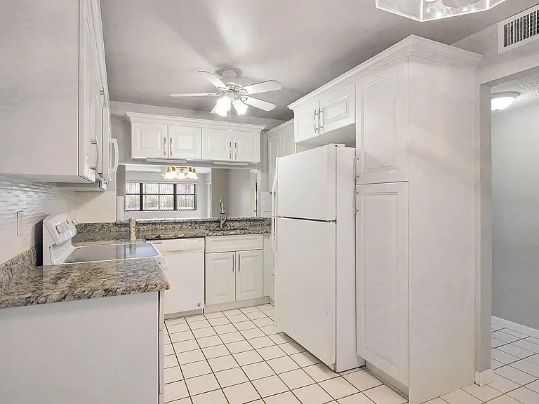7593 Tahiti Ln #106 — Photo 8