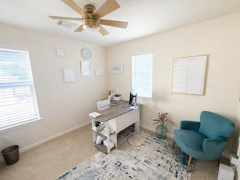 4215 Oakview Creek Ln — Photo 12