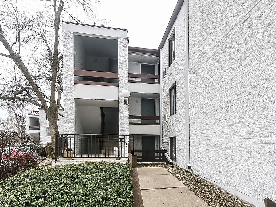 1st image of 318 W Miner St APT 2B