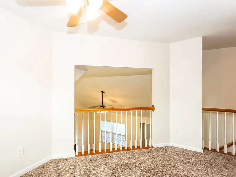 6827 Blake Brook Dr — Photo 14