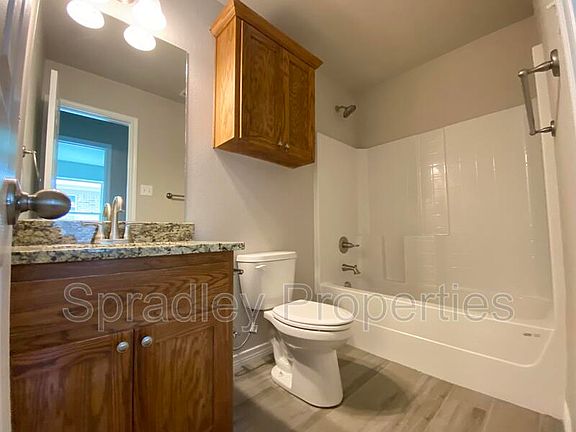 5th image of 336A Arnold Dr