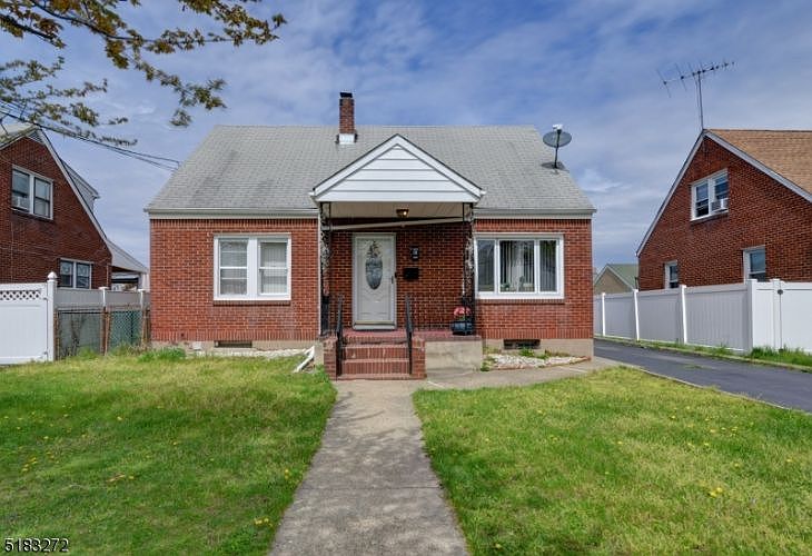 1st image of 131 Florida Ave