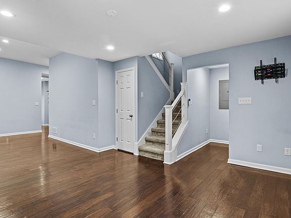 3rd image of 650 N Martin Luther King Blvd