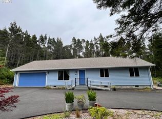 412 SE 130th Dr, South Beach, OR 97366