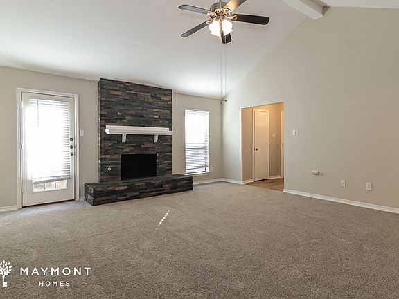 4th image of 3309 Sara Dr