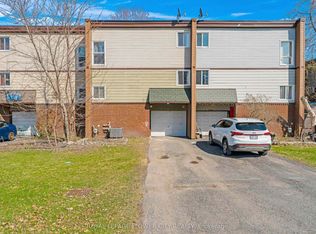 3912 Old Richmond Rd, Ottawa, ON K2H 5C4