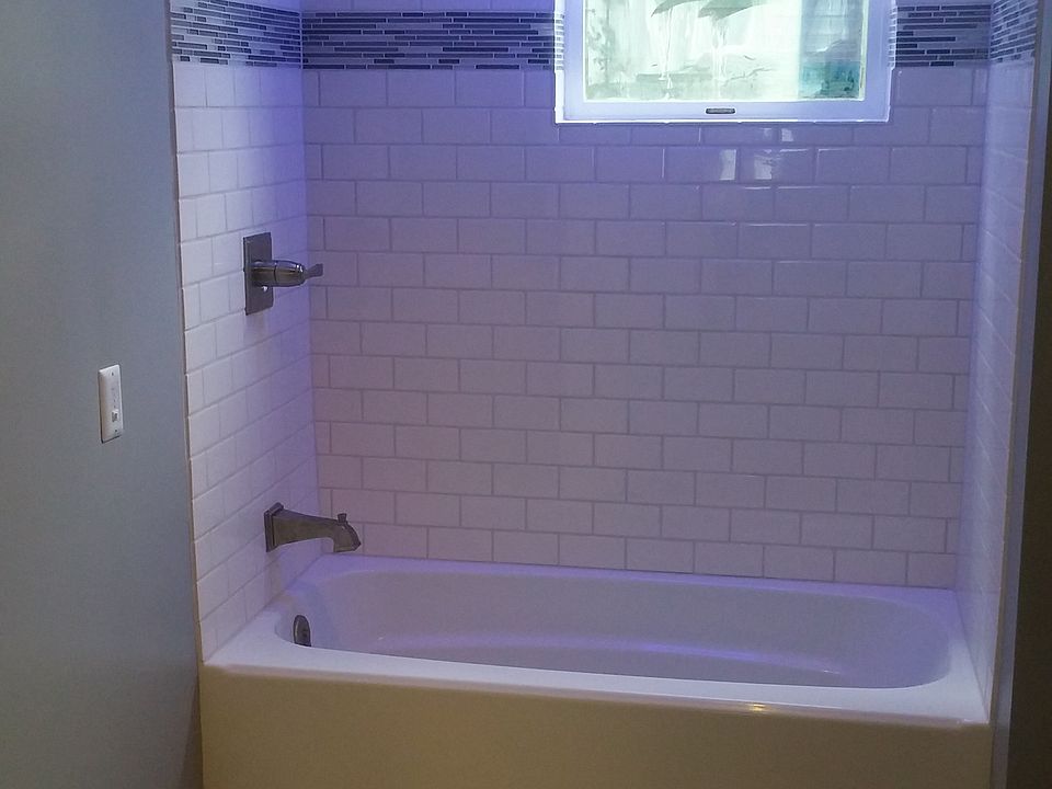 Bathroom on the first floor