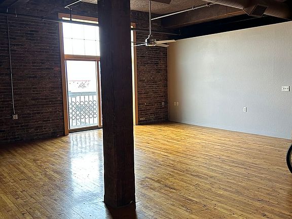 3rd image of 196 E 6th St #302