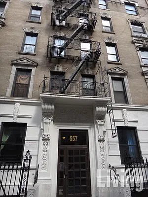 Rented by Living New York | media 21