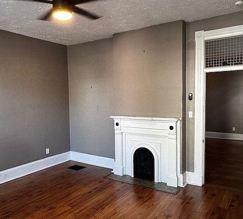 2nd image of 1536 Holman Ave APT 1