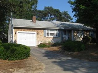79 Country Cir, South Dennis, MA 02660