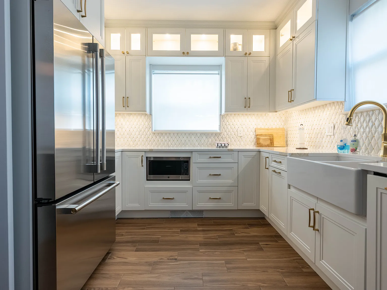 3 bed, 3400 sqft, $5,500 — Photo 4