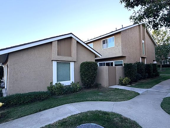 3rd image of 2431 Chinook Dr