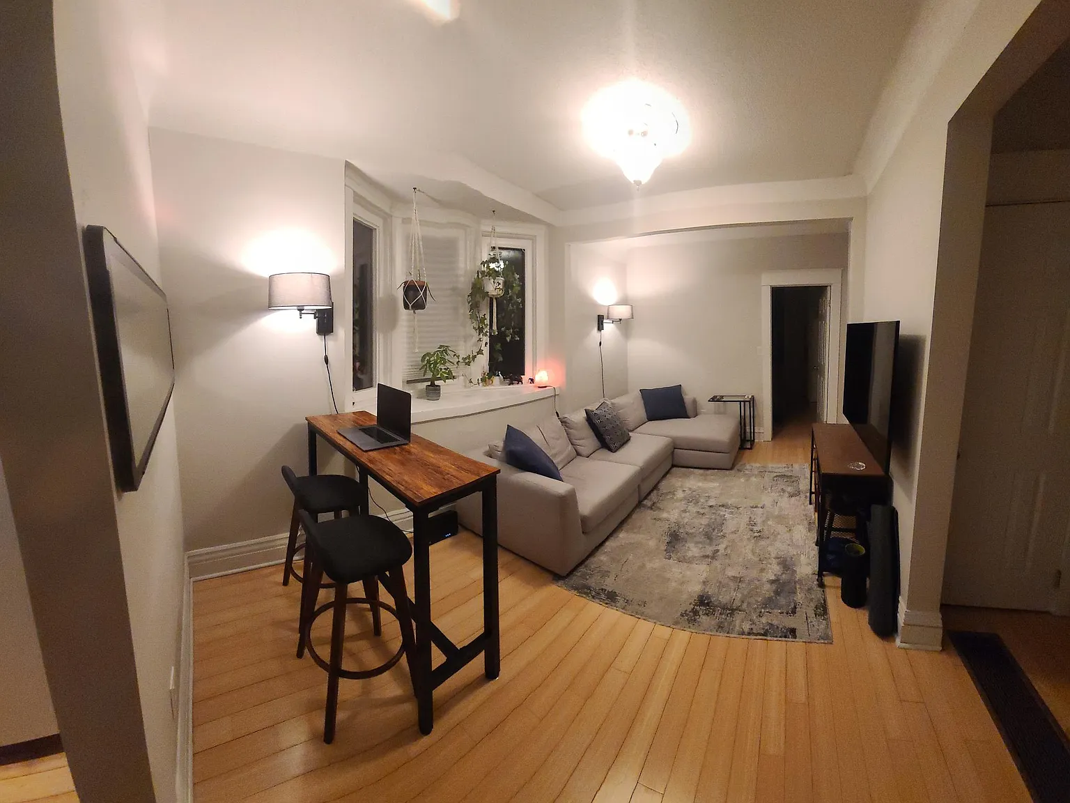 1 bed, 700 sqft, $2,395 — Photo 2