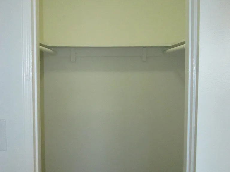 Brentwood/Suntree East Apartments — Photo 93