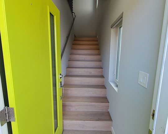 2nd image of 411 Micheltorena St