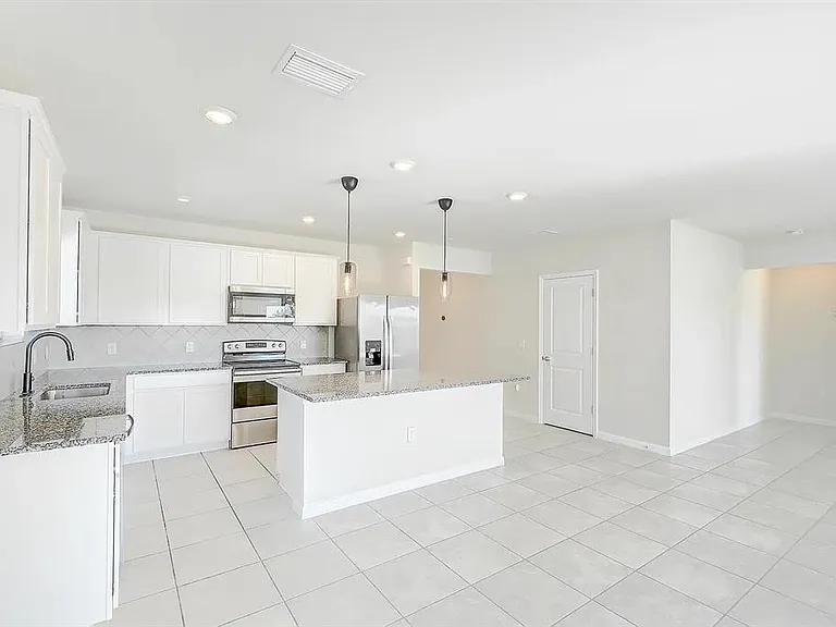 10820 Marlberry Way — Photo 13