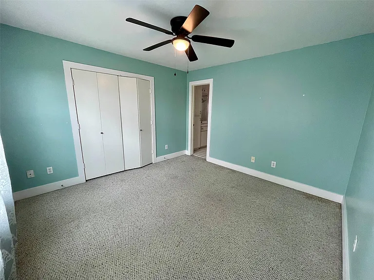 5901 Fairdale Ln #4 — Photo 17