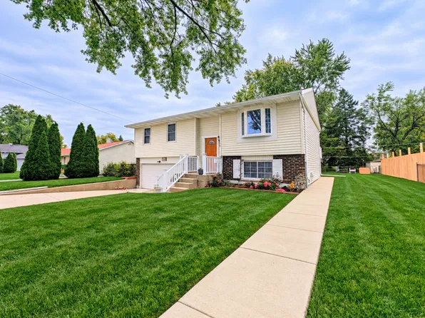 1468 Van Meter Dr, Glendale Heights, IL 60139