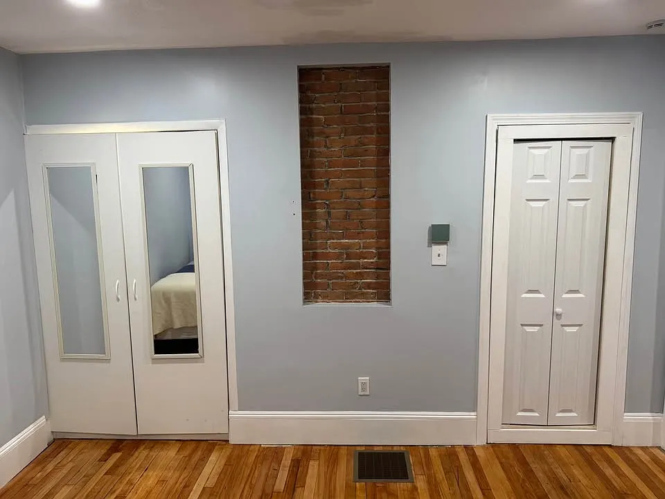 Studio, 450 sqft, $2,350 — Photo 2
