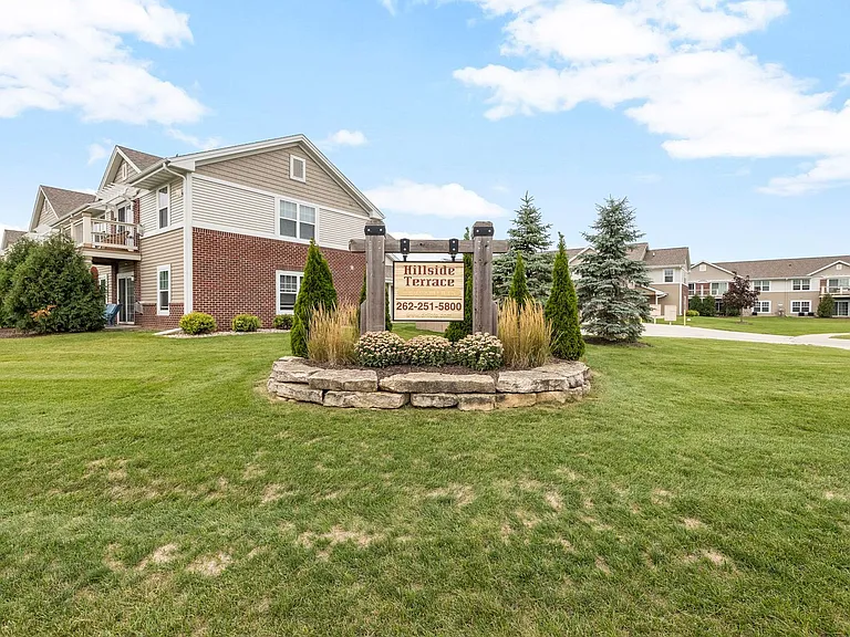 645 Cedar Bluffs Way #39 — Photo 14