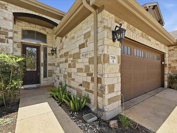 2nd image of 7301 Bandera Ranch Trl #A