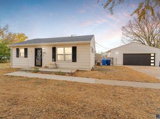 5712 W 14th St, Sioux Falls, SD 57106