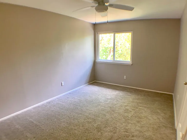 Upstairs bedroom 1