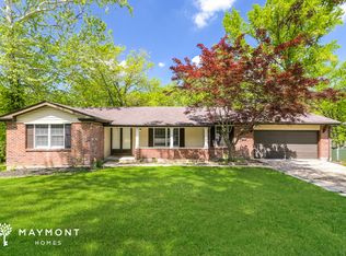 4315 Tanglebrook Dr, Florissant, MO 63033
