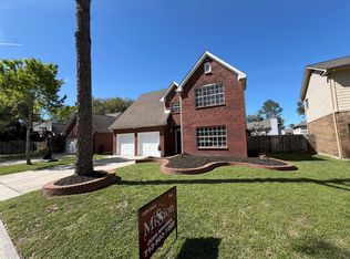 14610 Cobre Valley Dr, Houston, TX 77062