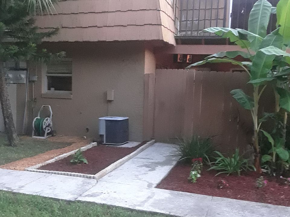 Front of town house
