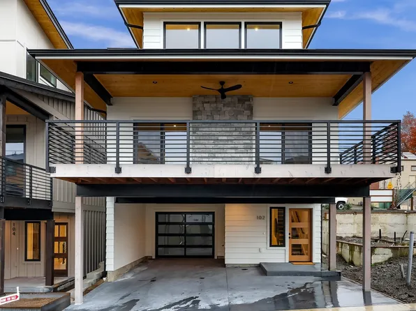 102 Riverwalk Drive, Lynden, WA 98264